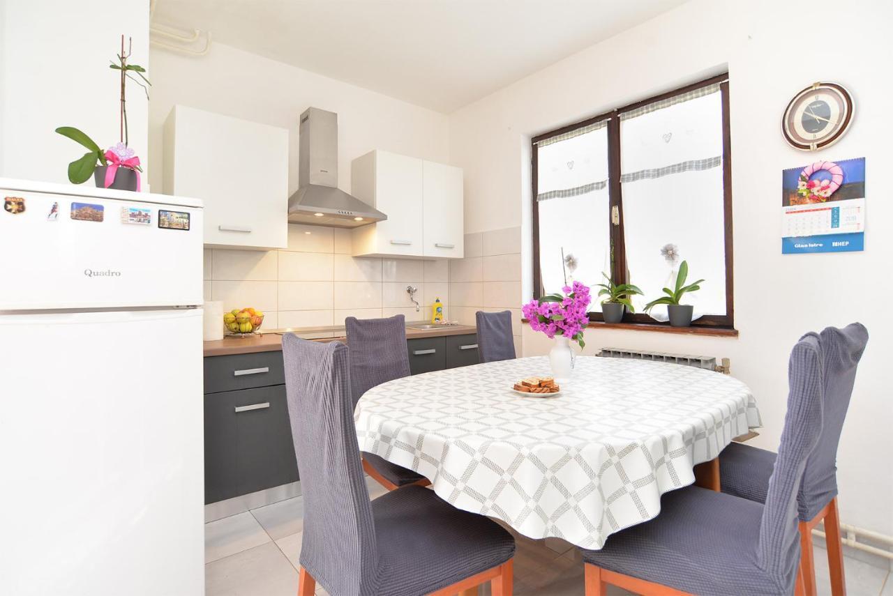 PUY Apartments Danijel 1956 מראה חיצוני תמונה
