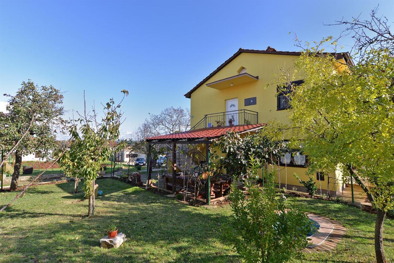 PUY Apartments Danijel 1956 מראה חיצוני תמונה
